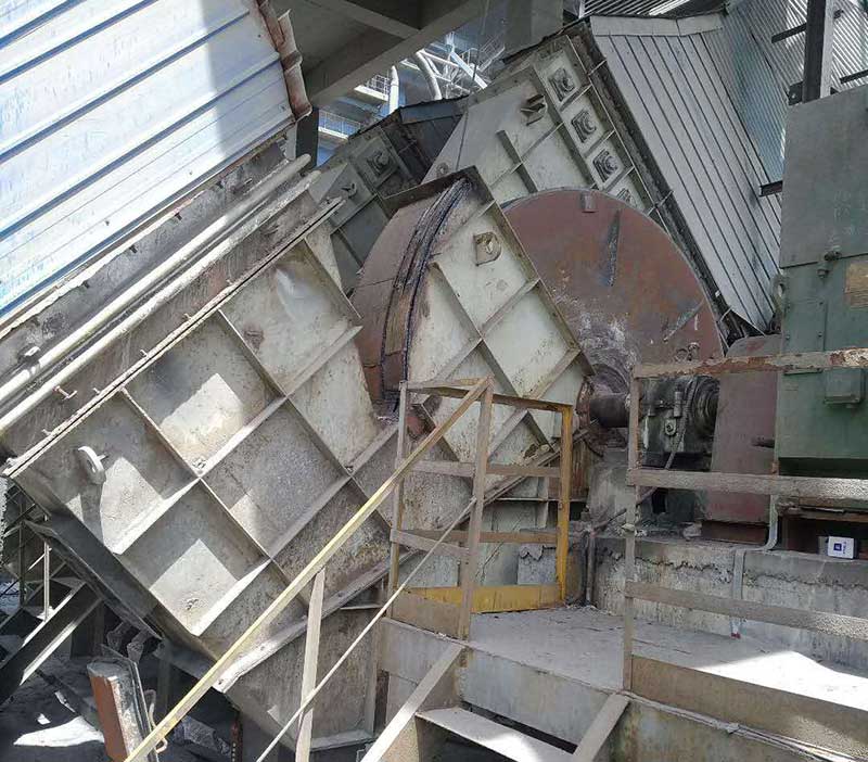 干燥機廢氣風機使用現(xiàn)場